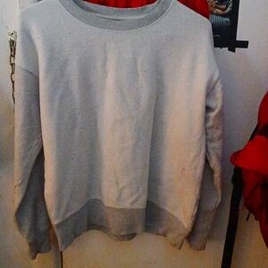 Women's Banana Republic sweater size M color Grey